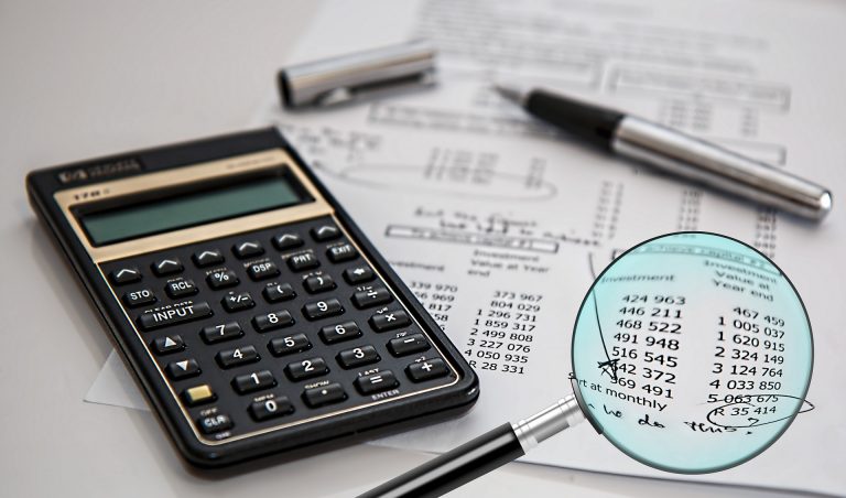audit-4190944_1920 (1)