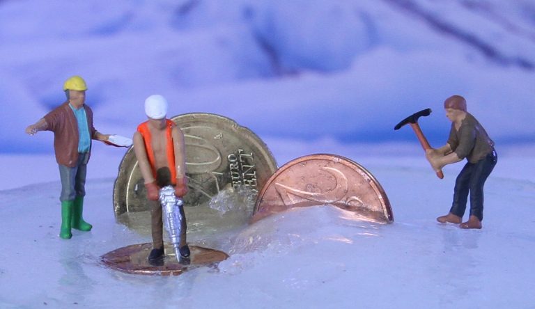 construction-workers-6335741_1920