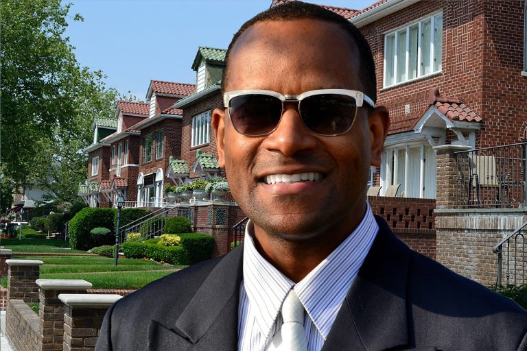 sunglasses-3311181_1920 (2)