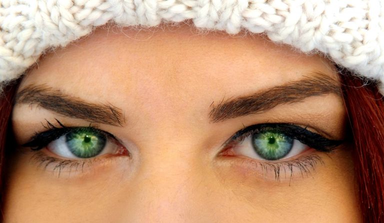 green-eyes-1161230_1920