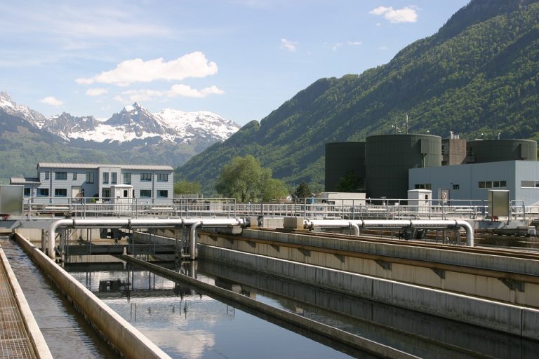 sewage-plant-4337156_960_720