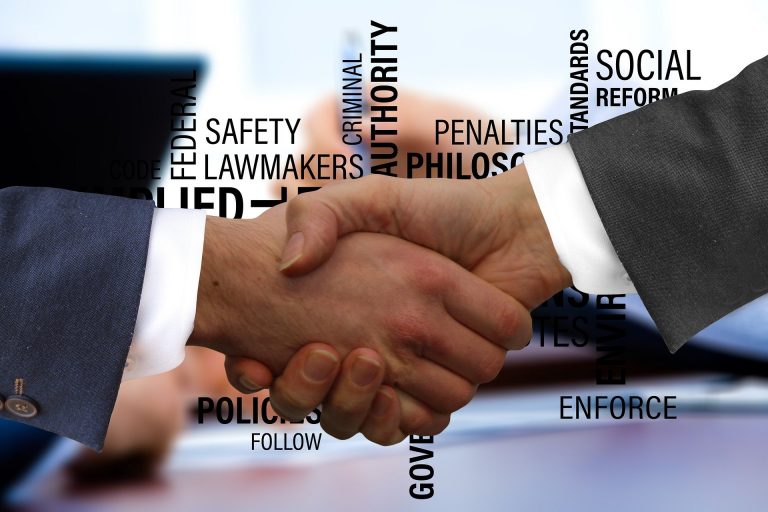 shaking-hands-g01558bd49_1920
